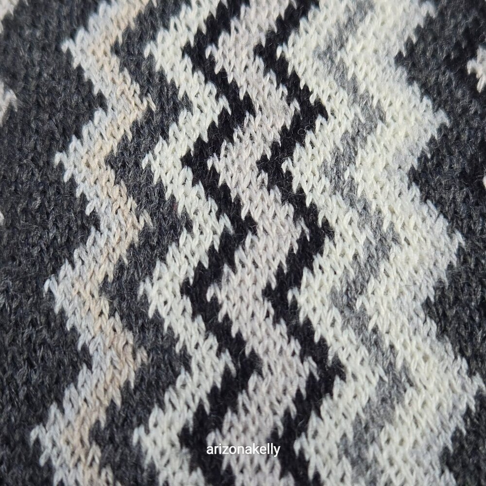 Missoni Zigzag Scarf Grey, Black, White, and Cream - Picture 5 of 14